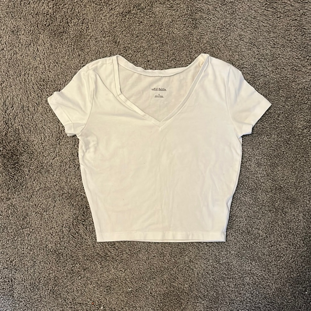 Juniors small white v neck shirt